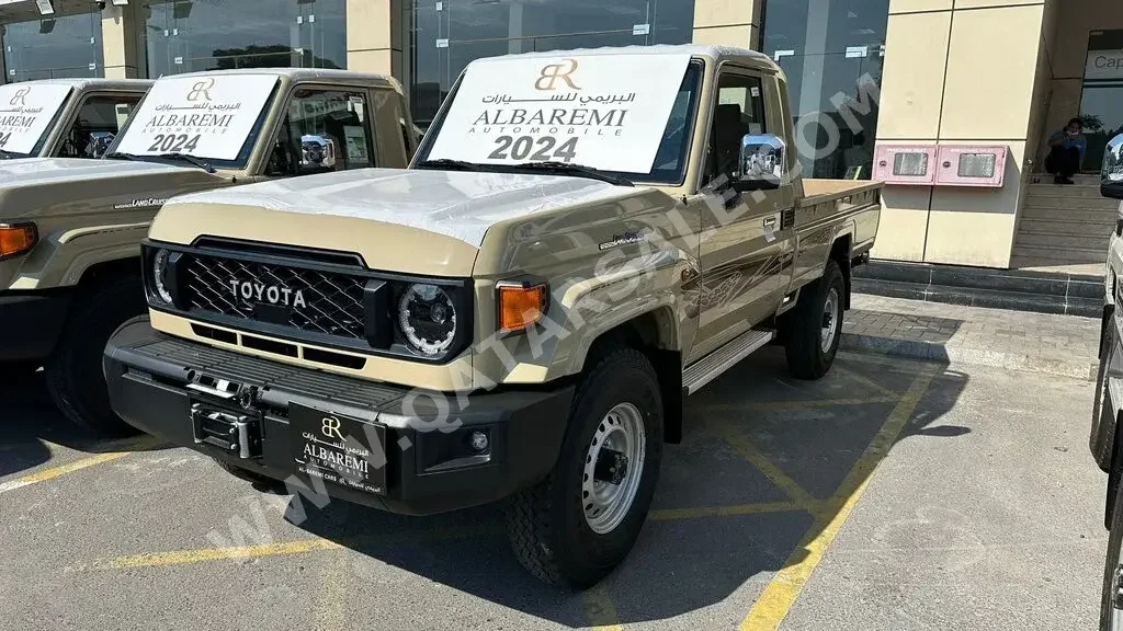 Toyota  Land Cruiser  LX  2024  Automatic  0 Km  4 Cylinder  Four Wheel Drive (4WD)  Pick Up  Beige  With Warranty