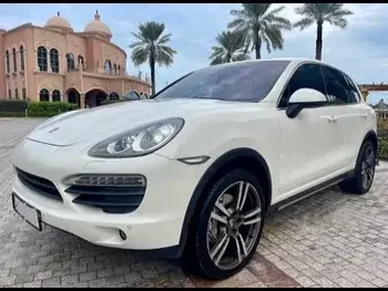 Porsche  Cayenne  S  2011  Automatic  79,000 Km  8 Cylinder  Four Wheel Drive (4WD)  SUV  White