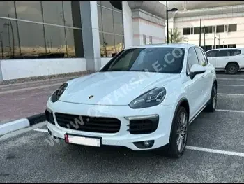 Porsche  Cayenne  S  2015  Automatic  130,000 Km  6 Cylinder  Four Wheel Drive (4WD)  SUV  White  With Warranty