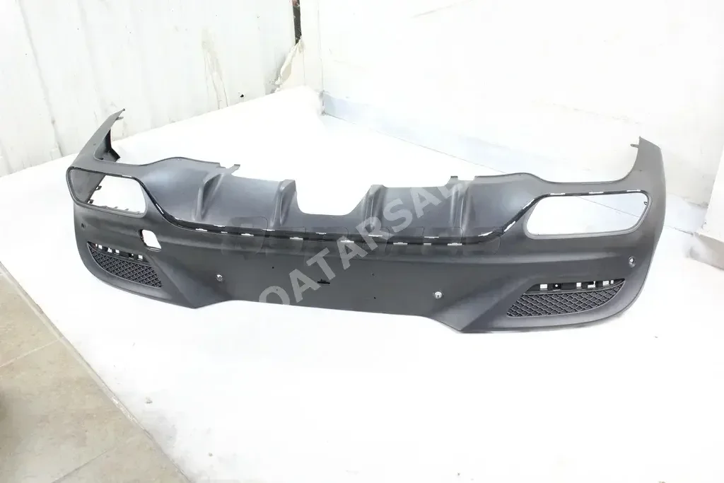 قطع غيار السيارات - مرسيدس - بنز جي ال اي - قطع بدل السيارة الخارجية و المرايا -رقم القطعة: A2928851625