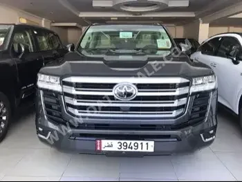 Toyota  Land Cruiser  GXR Twin Turbo  2023  Automatic  0 Km  6 Cylinder  Four Wheel Drive (4WD)  SUV  Gray  With Warranty