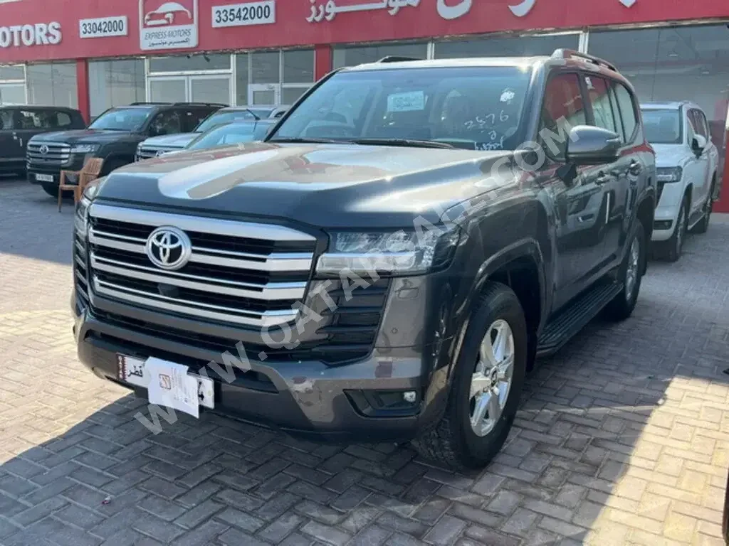 Toyota  Land Cruiser  GXR Twin Turbo  2024  Automatic  0 Km  6 Cylinder  Four Wheel Drive (4WD)  SUV  Gray  With Warranty