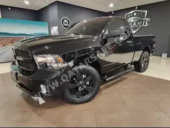 Dodge  Ram  1500  2022  Automatic  4,600 Km  8 Cylinder  Four Wheel Drive (4WD)  Pick Up  Black  With Warranty