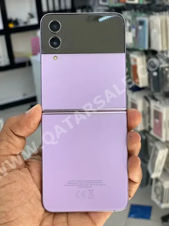Samsung  - Galaxy Z  - Flip 4  - Purple  - 128 GB