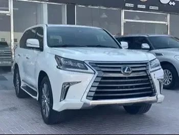 Lexus  LX  570 S  2017  Automatic  70,000 Km  8 Cylinder  Four Wheel Drive (4WD)  SUV  White