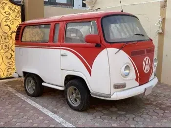 Volkswagen  Van  1972  Manual  999,999 Km  4 Cylinder  Front Wheel Drive (FWD)  Van / Bus  White and Red