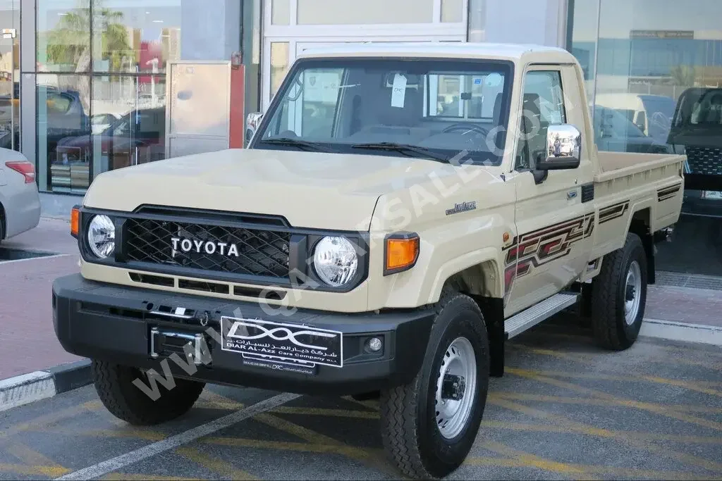 Toyota  Land Cruiser  LX  2024  Automatic  0 Km  6 Cylinder  Four Wheel Drive (4WD)  Pick Up  Beige  With Warranty