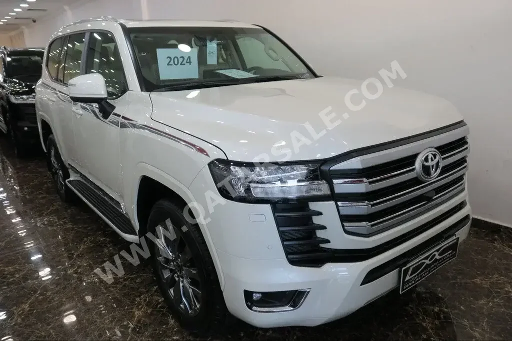 Toyota  Land Cruiser  GXR Twin Turbo  2024  Automatic  0 Km  6 Cylinder  Four Wheel Drive (4WD)  SUV  White  With Warranty