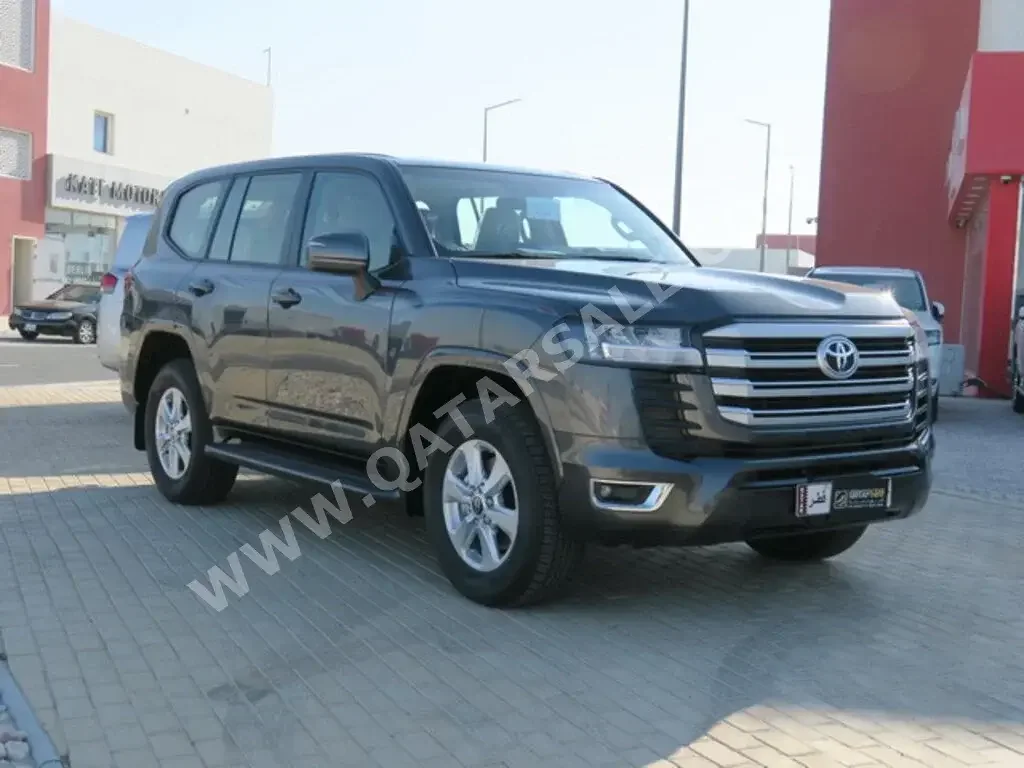 Toyota  Land Cruiser  GXR Twin Turbo  2024  Automatic  0 Km  6 Cylinder  Four Wheel Drive (4WD)  SUV  Gray  With Warranty