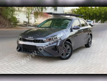 Kia  Cerato  4 Cylinder  Sedan  White  2023