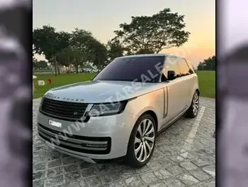 Land Rover  Range Rover  Vogue HSE  2023  Automatic  12,000 Km  8 Cylinder  Four Wheel Drive (4WD)  SUV  Silver  With Warranty