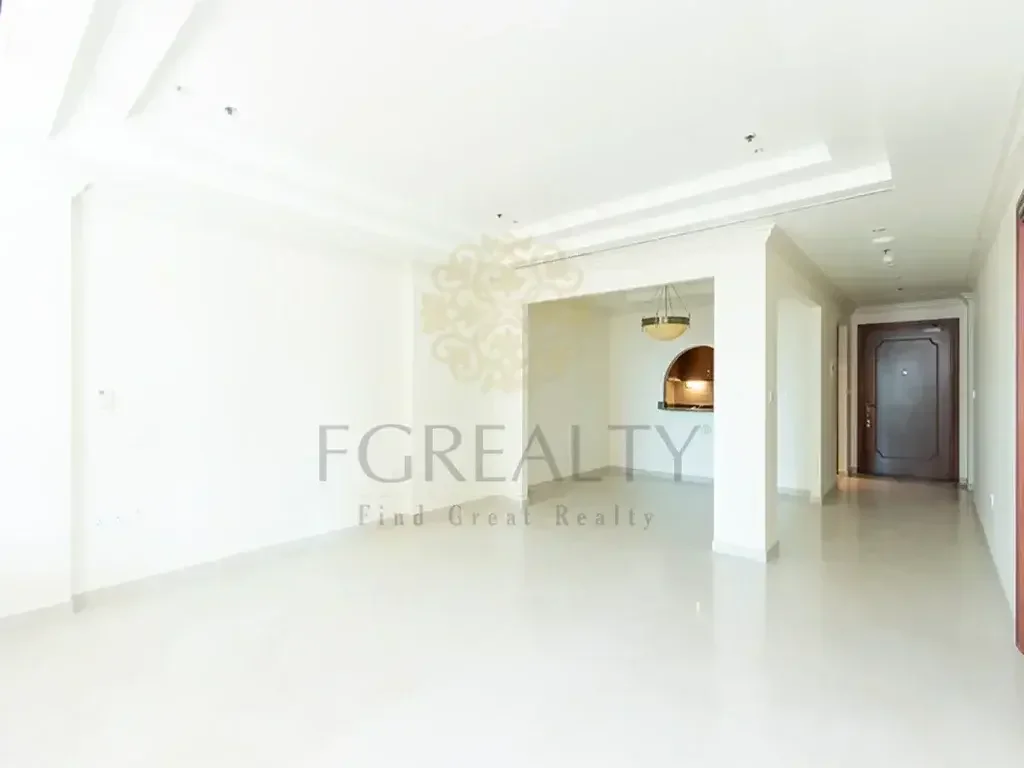 1 Bedrooms  Apartment  For Rent  in Doha -  The Pearl  Not Furnished