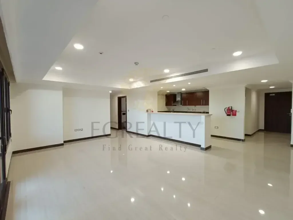 2 Bedrooms  Apartment  For Rent  in Doha -  The Pearl  Not Furnished