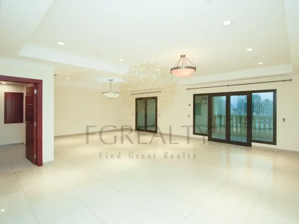 2 Bedrooms  Apartment  For Rent  in Doha -  The Pearl  Not Furnished