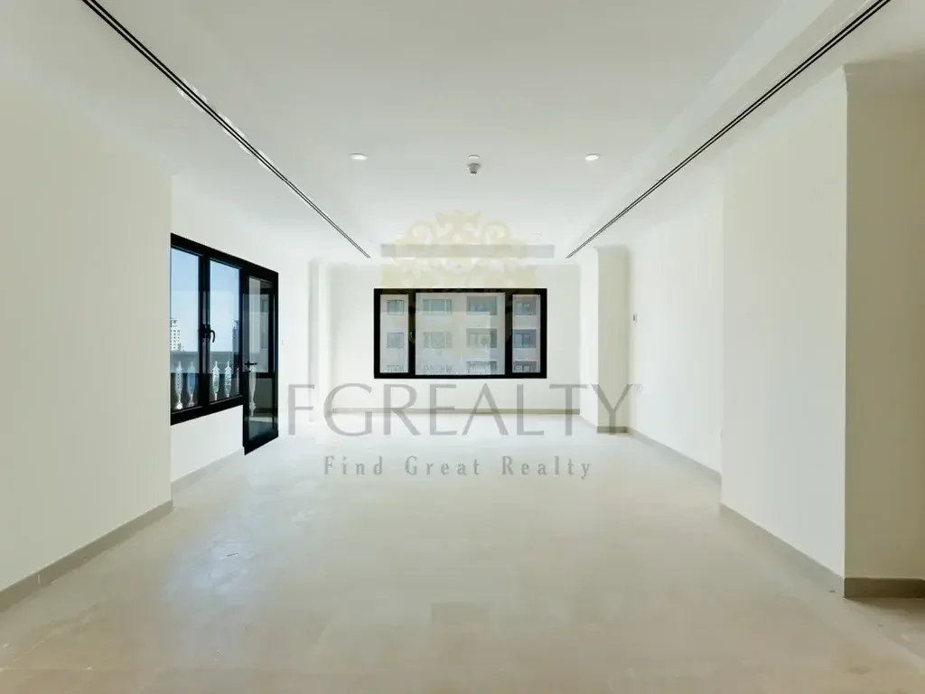 1 Bedrooms  Apartment  For Rent  in Doha -  The Pearl  Not Furnished