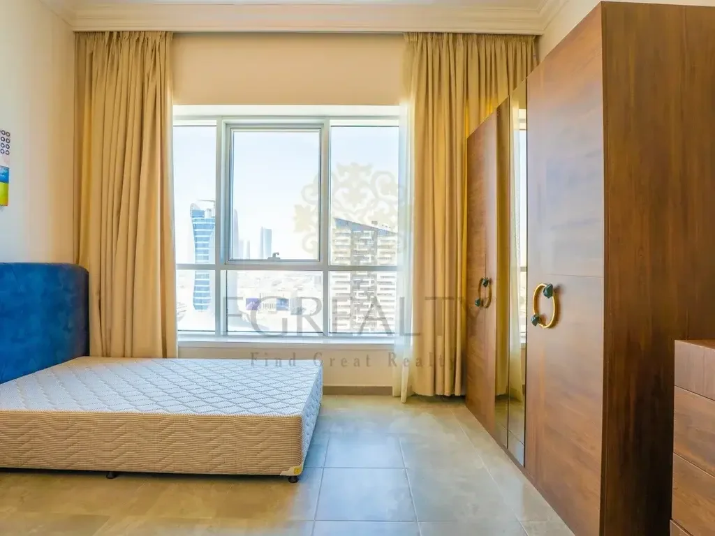 2 Bedrooms  Apartment  For Rent  in Lusail -  Marina District  Not Furnished