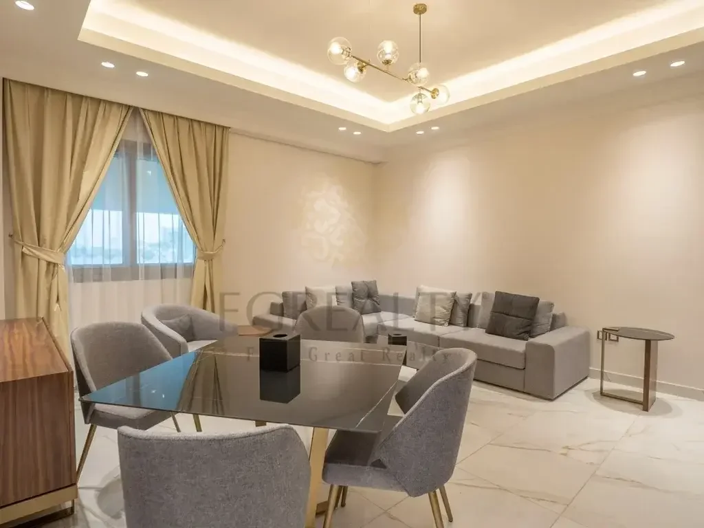 1 Bedrooms  Apartment  For Rent  in Doha -  The Pearl  Fully Furnished