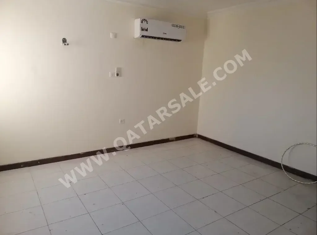 1 Bedrooms  Apartment  in Al Rayyan -  Ain Khaled  Not Furnished