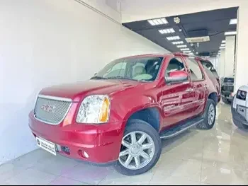 GMC  Yukon  2009  Automatic  282,000 Km  8 Cylinder  Four Wheel Drive (4WD)  SUV  Red