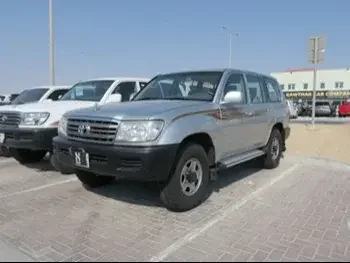 Toyota  Land Cruiser  GX  2003  Manual  186,000 Km  6 Cylinder  Four Wheel Drive (4WD)  SUV  Silver