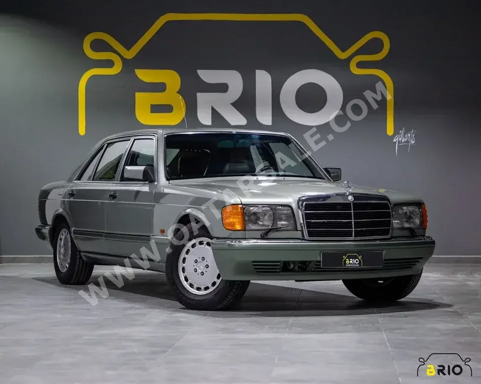 مرسيدس - بنز  560 SEL  1991  اوتوماتيك  140,000 كم  8 سلندر  دفع خلفي  كلاسك  فضي