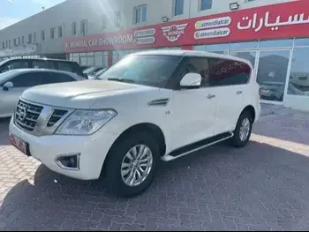 Nissan  Patrol  SE  2016  Automatic  181,000 Km  8 Cylinder  Four Wheel Drive (4WD)  SUV  White