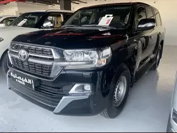 Toyota  Land Cruiser  VXR  2018  Automatic  250,000 Km  8 Cylinder  Four Wheel Drive (4WD)  SUV  Black