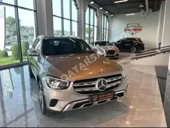 Mercedes-Benz  GLC  200  2020  Automatic  58,000 Km  4 Cylinder  Four Wheel Drive (4WD)  SUV  Silver