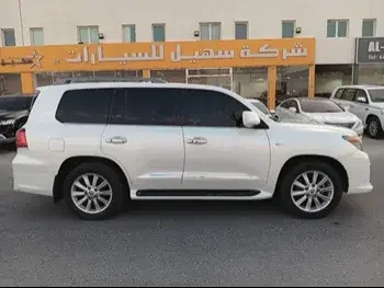 Lexus  LX  570  2011  Automatic  219,000 Km  8 Cylinder  Four Wheel Drive (4WD)  SUV  White