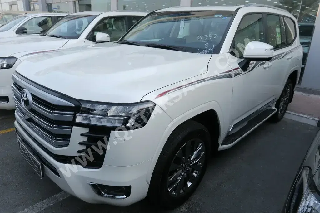 Toyota  Land Cruiser  GXR Twin Turbo  2024  Automatic  0 Km  6 Cylinder  Four Wheel Drive (4WD)  SUV  White  With Warranty