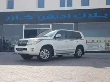 Toyota  Land Cruiser  GXR  2013  Automatic  192,000 Km  8 Cylinder  Four Wheel Drive (4WD)  SUV  White