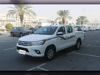 Toyota  Hilux  2024  Automatic  0 Km  4 Cylinder  Rear Wheel Drive (RWD)  Pick Up  White  With Warranty