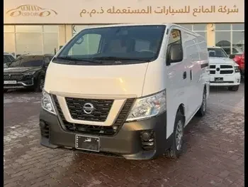 Nissan  Urvan  2022  Manual  25,000 Km  4 Cylinder  Rear Wheel Drive (RWD)  Van / Bus  White  With Warranty