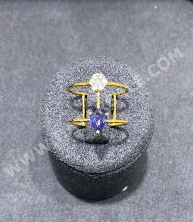 ألماس خاتم اللون اف  ممتاز  1.2 قيراط  باقة أنيقة خاصة  مستدير  في اس 1 , في اس 2  مع ذهب