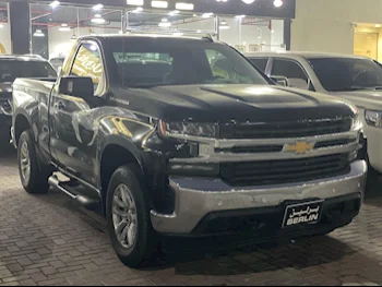 Chevrolet  Silverado  LT  2020  Automatic  97,000 Km  8 Cylinder  Four Wheel Drive (4WD)  Pick Up  Black