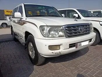 Toyota  Land Cruiser  GX  2006  Manual  295,000 Km  6 Cylinder  Four Wheel Drive (4WD)  SUV  White