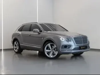  Bentley  Bentayga  2017  Automatic  52,200 Km  12 Cylinder  All Wheel Drive (AWD)  SUV  Silver  With Warranty