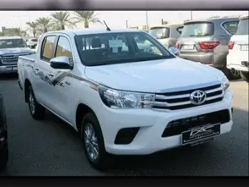 Toyota  Hilux  2024  Automatic  0 Km  4 Cylinder  Rear Wheel Drive (RWD)  Pick Up  White  With Warranty