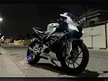 Yamaha  YZF-R1 -  2023 - Color Gray