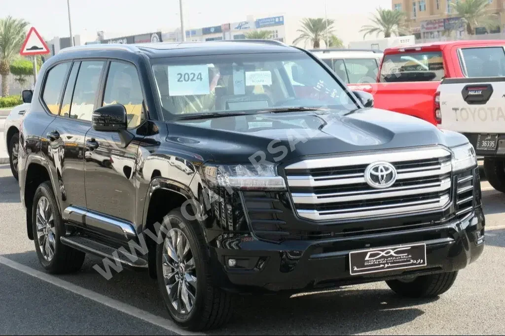 Toyota  Land Cruiser  GXR Twin Turbo  2024  Automatic  0 Km  6 Cylinder  Four Wheel Drive (4WD)  SUV  Black  With Warranty