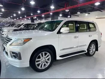 Lexus  LX  570  2010  Automatic  354,000 Km  8 Cylinder  Four Wheel Drive (4WD)  SUV  White