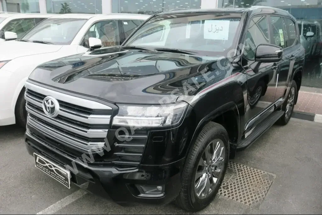 Toyota  Land Cruiser  GXR Twin Turbo  2023  Automatic  0 Km  6 Cylinder  Four Wheel Drive (4WD)  SUV  Black  With Warranty