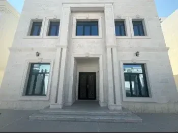 Family Residential  - Not Furnished  - Al Daayen  - Umm Qarn  - 7 Bedrooms