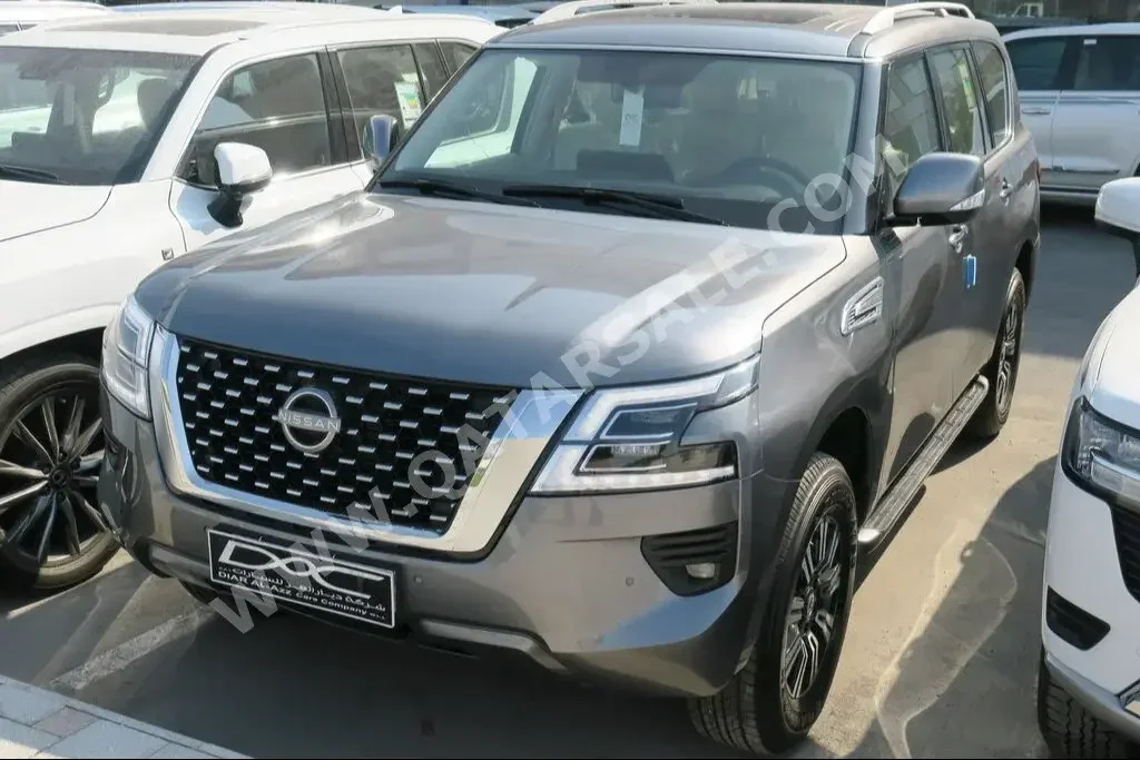 Nissan  Patrol  SE  2023  Automatic  0 Km  6 Cylinder  Four Wheel Drive (4WD)  SUV  Gray  With Warranty