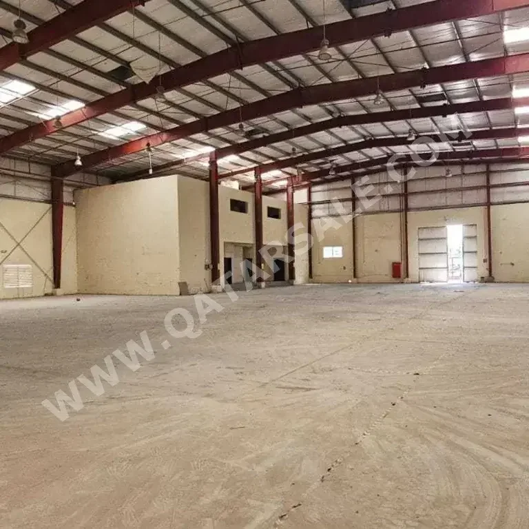 Farms & Resorts - Al Rayyan  - Industrial Area  -Area Size: 2000 Square Meter