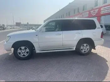 Lexus  LX  470  2005  Automatic  304,000 Km  8 Cylinder  Four Wheel Drive (4WD)  SUV  White