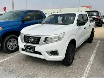 Nissan  Navara  SE  2016  Manual  196,744 Km  4 Cylinder  Rear Wheel Drive (RWD)  Pick Up  White