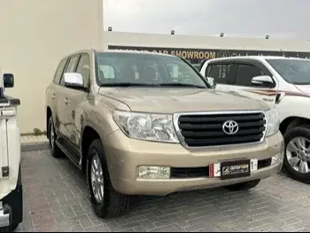 Toyota  Land Cruiser  VXR  2009  Automatic  196,000 Km  8 Cylinder  Four Wheel Drive (4WD)  SUV  White