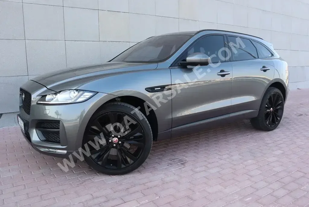 Jaguar  F-Pace  R Sport  2018  Automatic  167,000 Km  4 Cylinder  Four Wheel Drive (4WD)  SUV  Gray