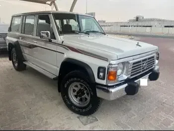 Nissan  Patrol  Safari  1995  Manual  300,000 Km  6 Cylinder  Four Wheel Drive (4WD)  SUV  White